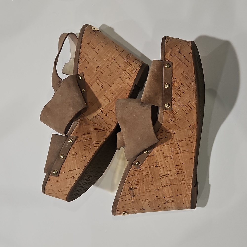 Michael Kors Beige Wedge Sandals Sz 10 - Picture 5 of 9